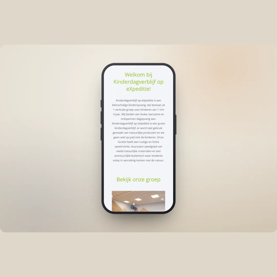 Website van KDV op eXpeditie op mobiel