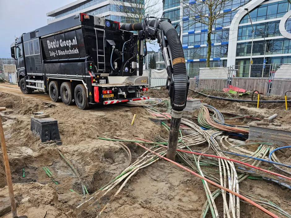 Beets Groep aan het werk met zuig- en blaastechniek
